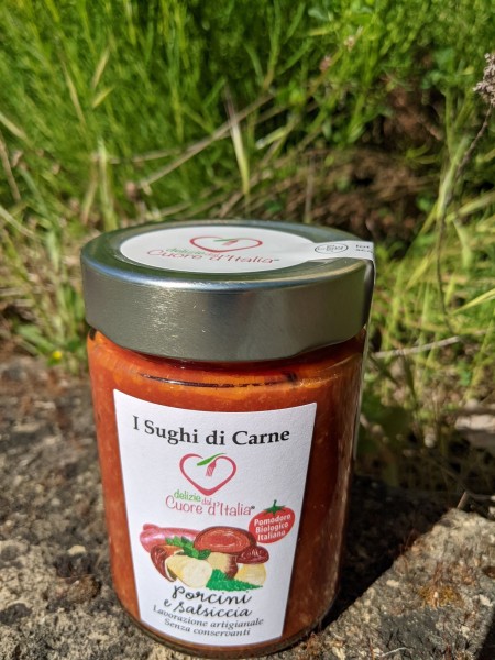 Nudelsauce mit Steinpilzen und Salsiccia